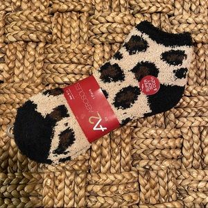Aerosoles Leopard Print Fuzzy Socks